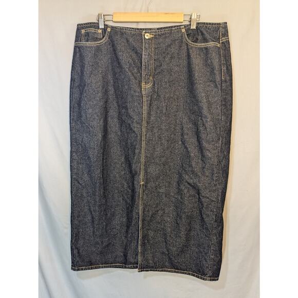 Venezia Denim Skirt - Picture 1 of 8